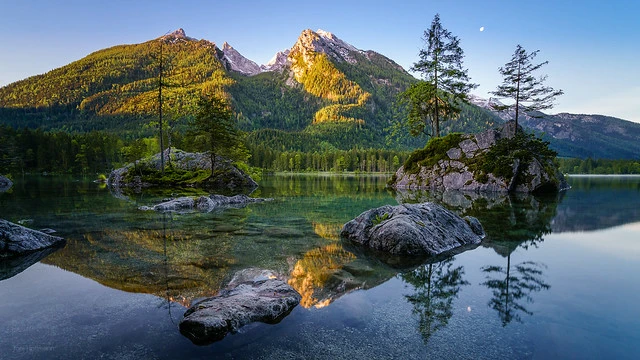 Sunrise at the Hintersee II