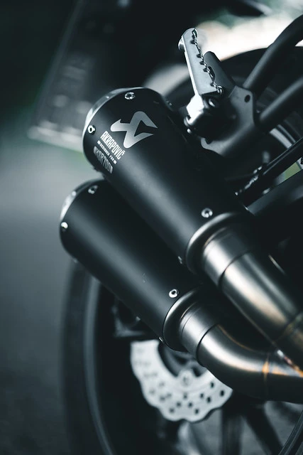 Akrapovic Twin Exhaust on Yamaha XSR 700