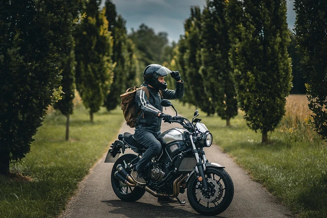 Retro Scrambler Bike - Yamaha XSR 700