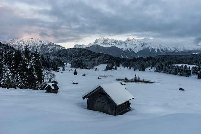 Cold night at lake Geroldsee